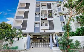 Hotel O Valasaravakkam Near Chandra Metro Mall
